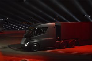 FedEx Orders 20 Tesla Semi Electric Trucks