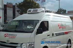 Electric Truck Air Conditioner T20B Installed for Toyota Hiace Cargo Van