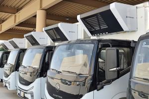 Corunclima electric autonomy refrigeration units driven by lithium battery directly
